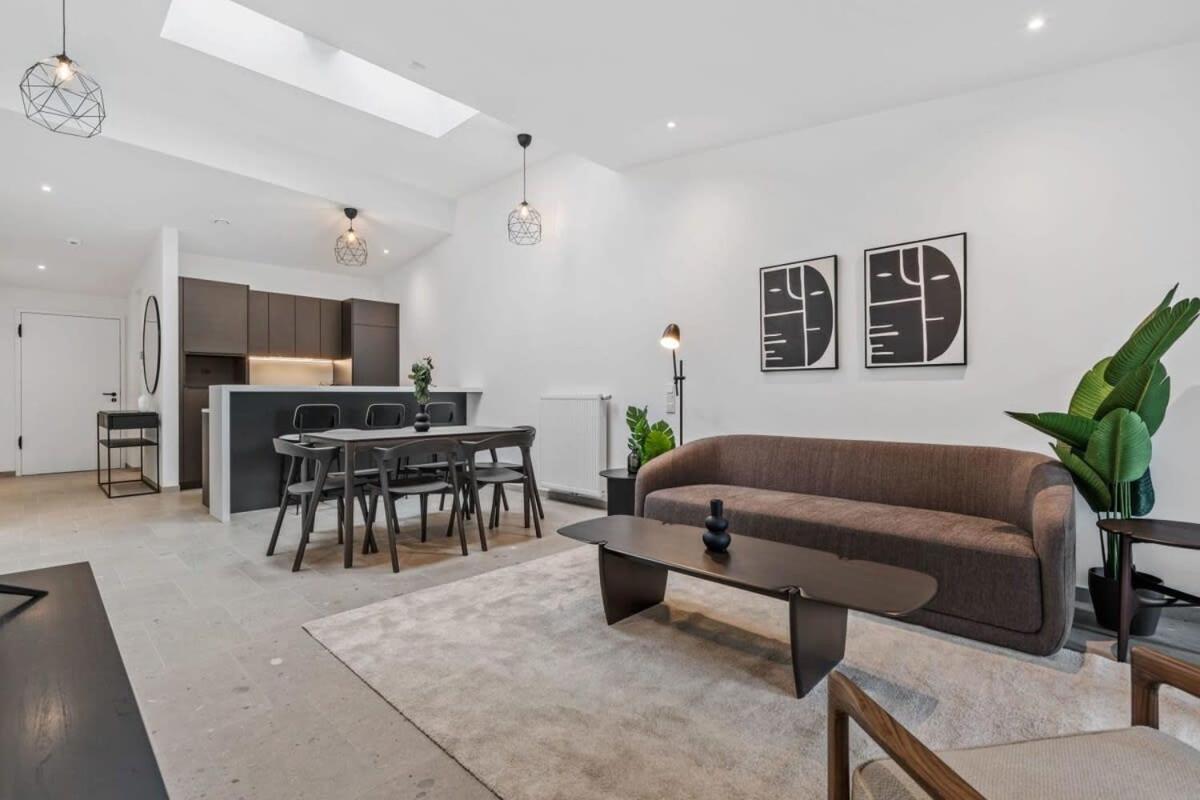 Апартаменты Luxurious 2Br Apt With Balcony In Люксембург Экстерьер фото